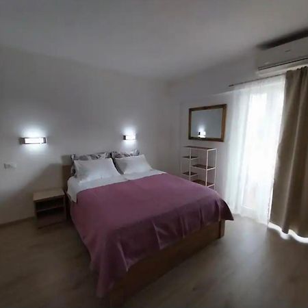 Villa Rosa Brodarica  Exteriör bild